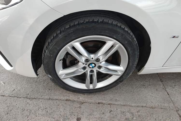 Used BMW 1 Series 2021 Revised 120i M Sport Night Edition Left Front Wheel Hub