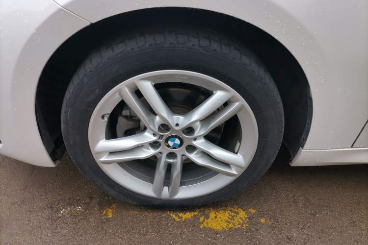 Used BMW 1 Series 2021 120i M Sport Night Edition Left Front Wheel Hub