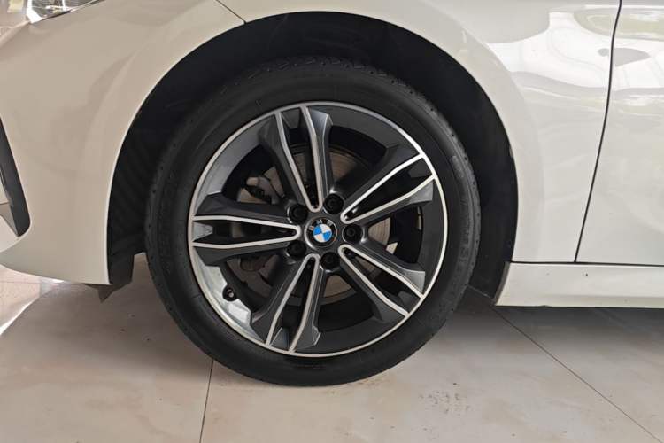 Used BMW 1 Series 2021 Revised 120i M Sport Edition Left Front Wheel Hub