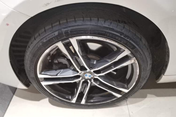 Used BMW 1 Series 2021 125i M Sport Night Edition Left Front Wheel Hub