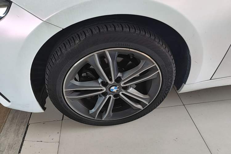 Used BMW 1 Series 2021 Revised 120i M Sport Edition Left Front Wheel Hub