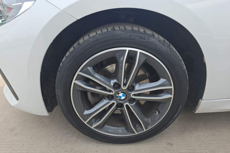 Used BMW 1 Series 2021 120i M Sport Edition Left Front Wheel Hub