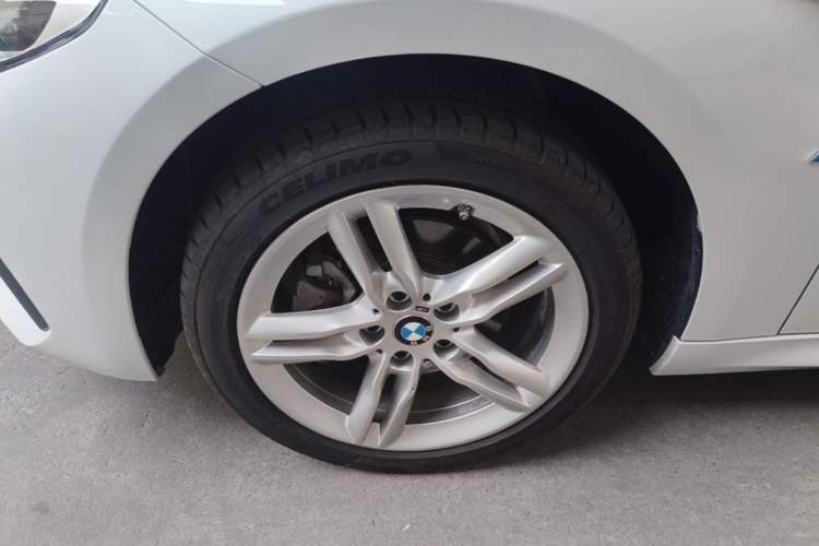 Used BMW 1 Series 2021 120i M Sport Night Edition Left Front Wheel Hub