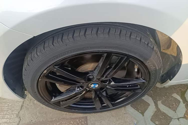 Used BMW 1 Series 2021 Restyled 125i M Sport Night Edition Left Front Wheel Hub