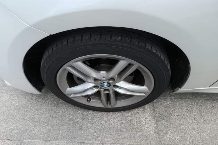 Used BMW 1 Series 2021 Revised 120i M Sport Night Edition Left Front Wheel Hub