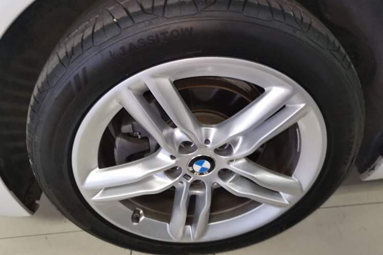 Used BMW 1 Series 2021 Revised 120i M Sport Night Edition Left Front Wheel Hub
