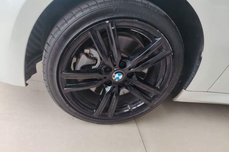 Used BMW 1 Series 2021 125i M Sport Night Edition Left Front Wheel Hub
