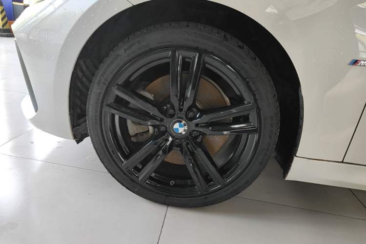 Used BMW 1 Series 2021 125i M Sport Night Edition Left Front Wheel Hub