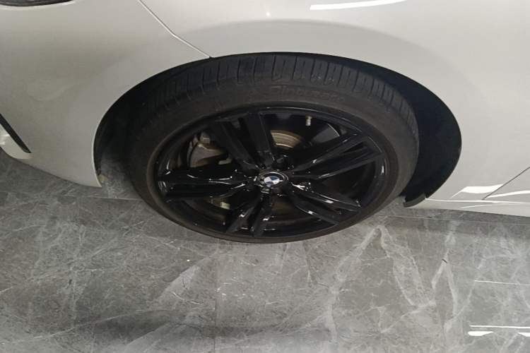 Used BMW 1 Series 2021 Restyled 125i M Sport Night Edition Left Front Wheel Hub