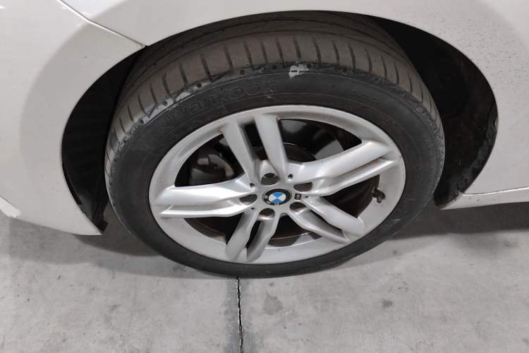 Used BMW 1 Series 2021 Revised 120i M Sport Night Edition Left Front Wheel Hub