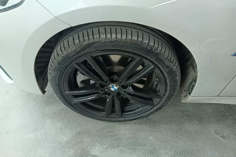 Used BMW 1 Series 2021 Restyled 125i M Sport Night Edition Left Front Wheel Hub