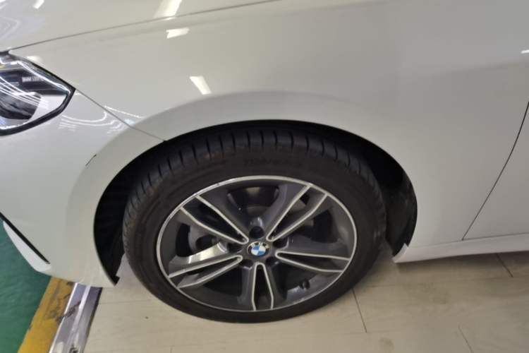 Used BMW 1 Series 2021 Revised 120i M Sport Edition Left Front Wheel Hub