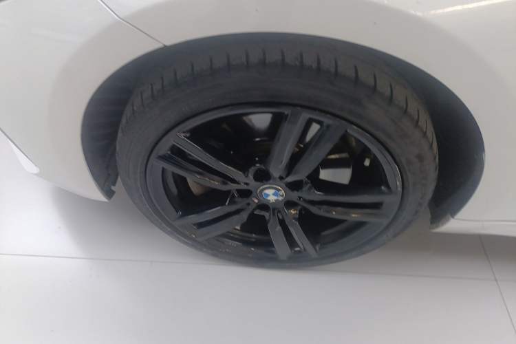 Used BMW 1 Series 2021 125i M Sport Night Edition Left Front Wheel Hub