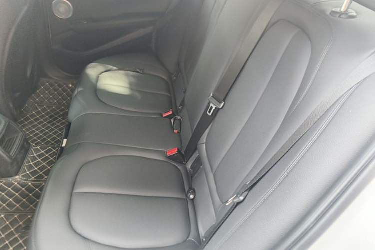 Used BMW 1 Series 2021 120i M Sport Edition Left Rear Seat