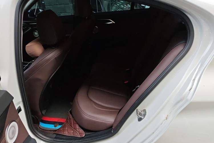 Used BMW 1 Series 2021 120i M Sport Night Edition Left Rear Seat