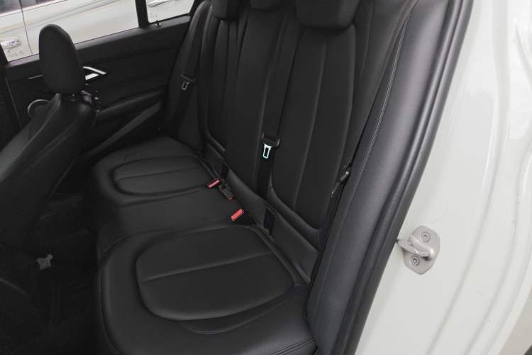 Used BMW 1 Series 2021 120i M Sport Edition Left Rear Seat