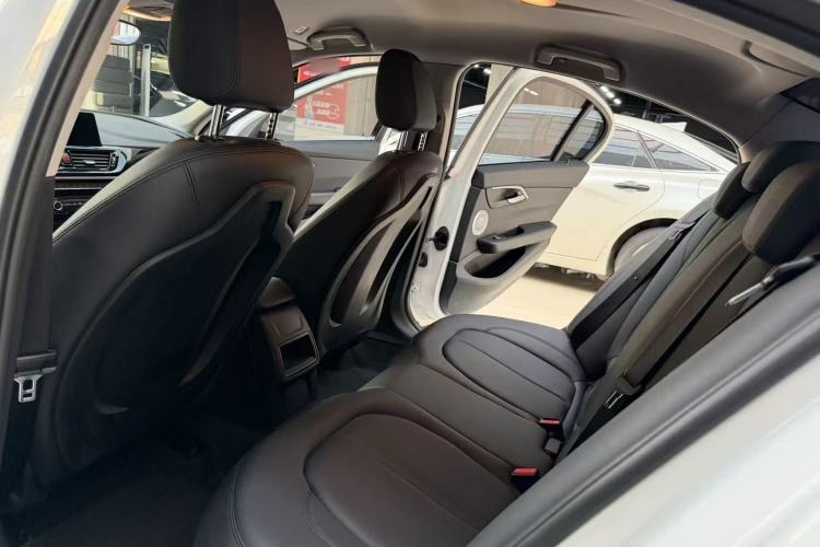 Used BMW 1 Series 2021 120i M Sport Edition Left Rear Seat