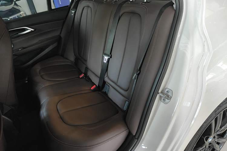 Used BMW 1 Series 2021 125i M Sport Night Edition Left Rear Seat