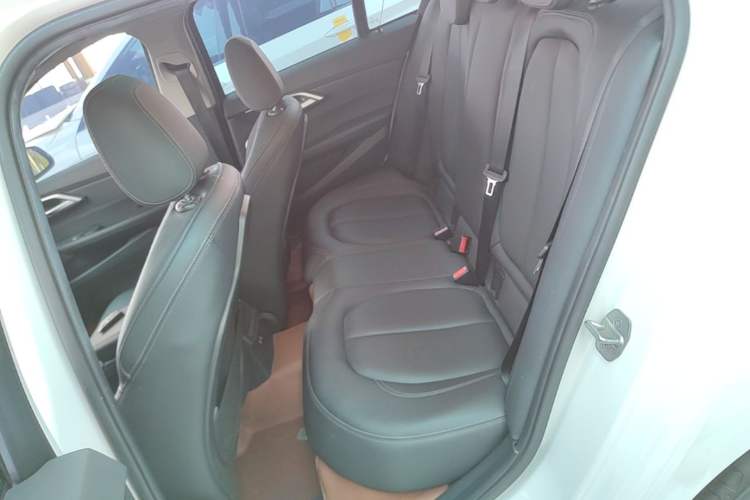 Used BMW 1 Series 2021 120i M Sport Night Edition Left Rear Seat