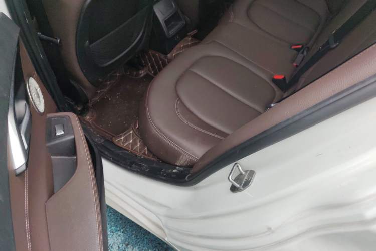 Used BMW 1 Series 2021 120i M Sport Night Edition Left Rear Seat