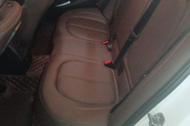 Used BMW 1 Series 2021 120i M Sport Night Edition Left Rear Seat