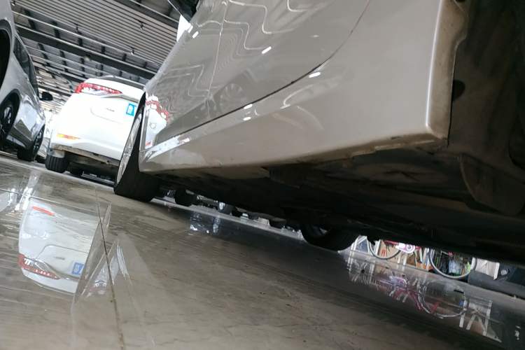 Used BMW 1 Series 2021 Revised 120i M Sport Night Edition Left Side Sill