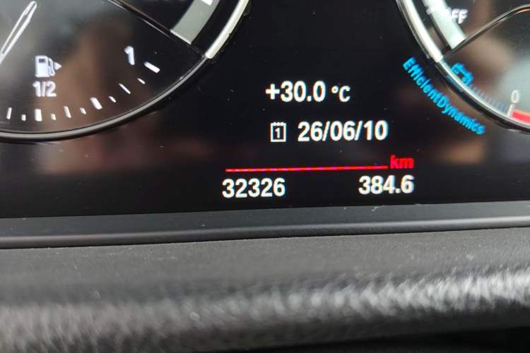 Used BMW 1 Series 2021 120i M Sport Night Edition Odometer Close Up