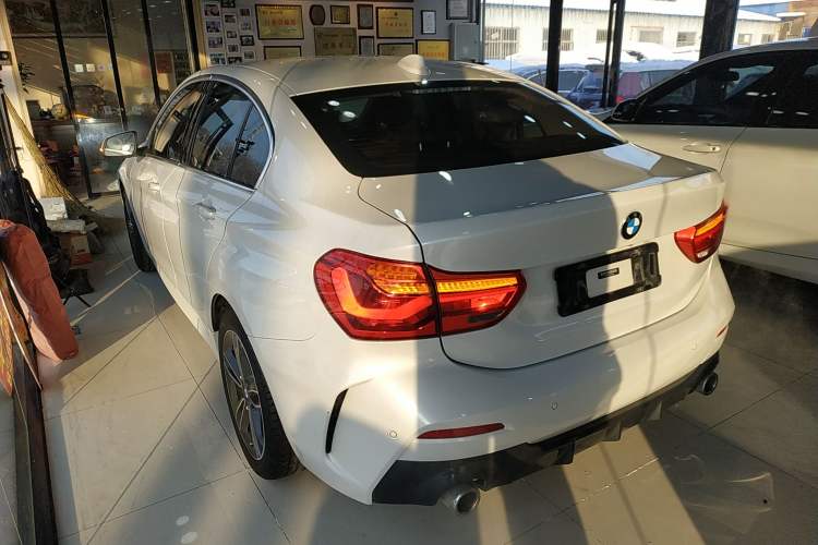 Used BMW 1 Series 2021 120i M Sport Edition Rear Left 45 Deg
