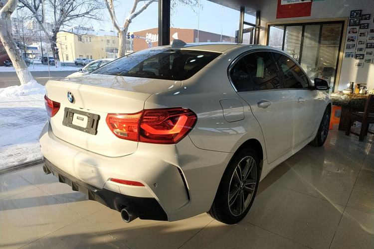 Used BMW 1 Series 2021 120i M Sport Edition Rear Right 45 Deg