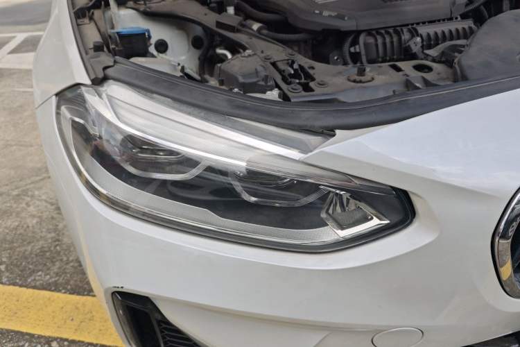 Used BMW 1 Series 2021 120i M Sport Night Edition Right Front Headlight