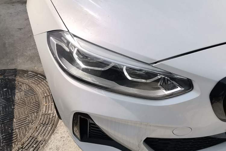 Used BMW 1 Series 2021 120i M Sport Night Edition Right Front Headlight