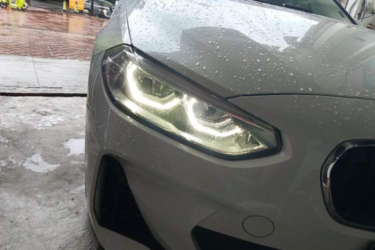 Used BMW 1 Series 2021 120i M Sport Edition Right Front Headlight