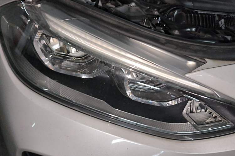Used BMW 1 Series 2021 Restyled 125i M Sport Night Edition Right Front Headlight