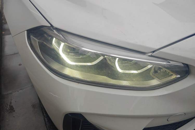 Used BMW 1 Series 2021 Restyled 125i M Sport Night Edition Right Front Headlight
