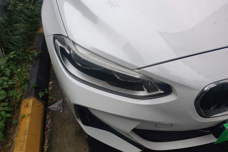 Used BMW 1 Series 2021 120i M Sport Edition Right Front Headlight