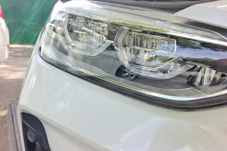 Used BMW 1 Series 2021 120i M Sport Night Edition Right Front Headlight