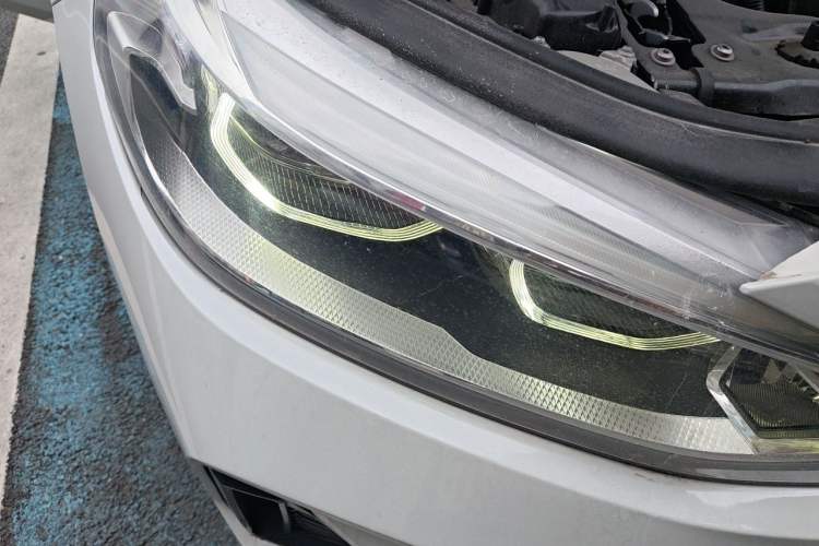 Used BMW 1 Series 2021 120i M Sport Night Edition Right Front Headlight