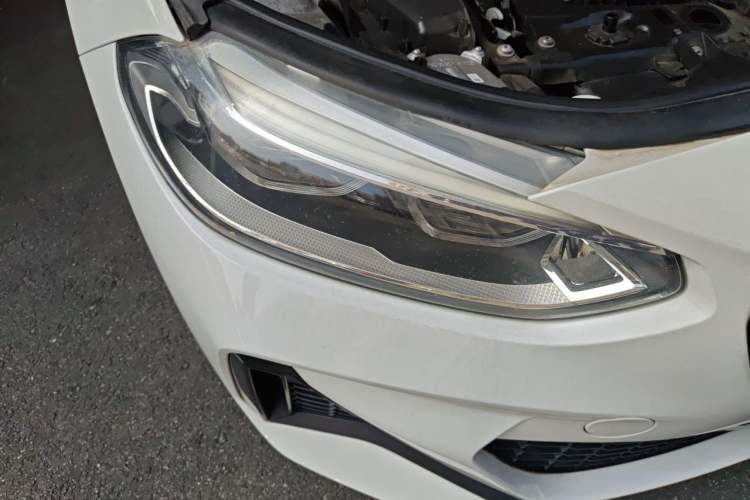 Used BMW 1 Series 2021 Restyled 125i M Sport Night Edition Right Front Headlight