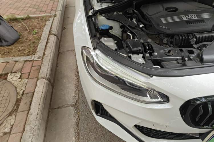 Used BMW 1 Series 2021 120i M Sport Night Edition Right Front Headlight