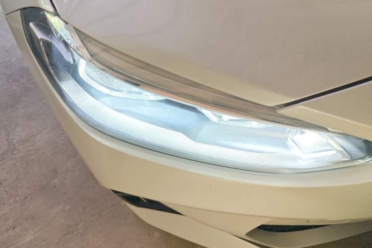 Used BMW 1 Series 2021 120i M Sport Night Edition Right Front Headlight
