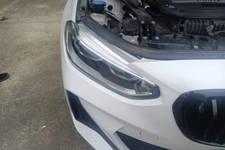 Used BMW 1 Series 2021 120i M Sport Night Edition Right Front Headlight