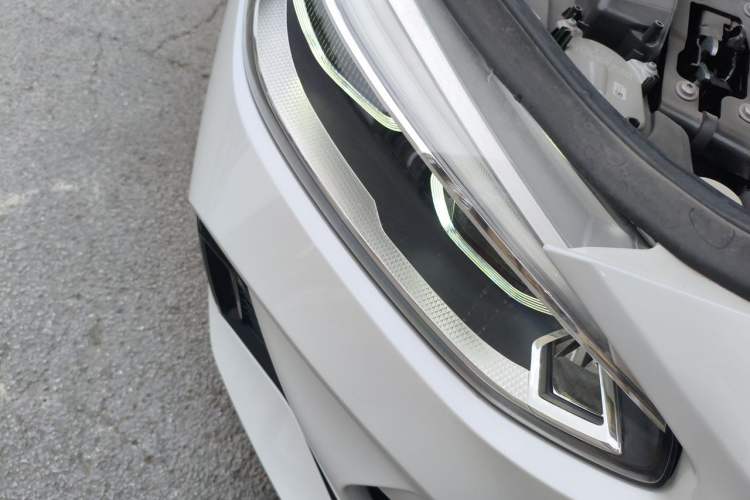 Used BMW 1 Series 2021 Revised 120i M Sport Night Edition Right Front Headlight