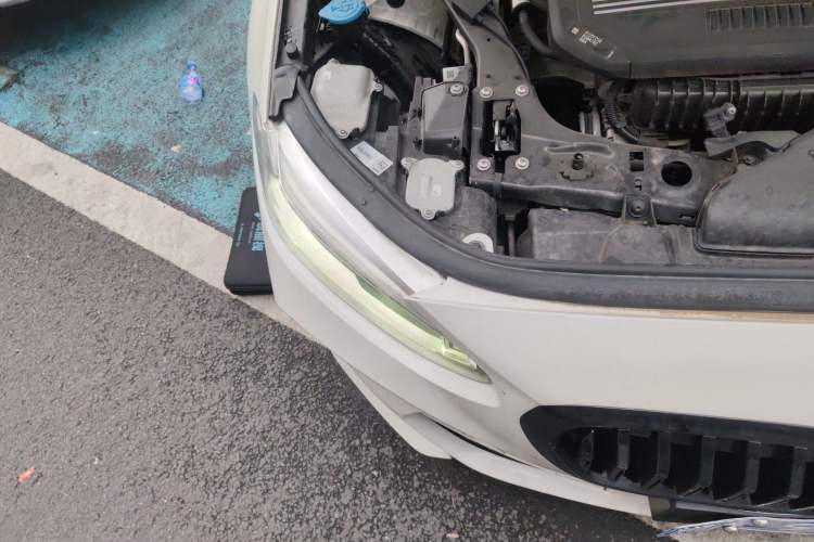 Used BMW 1 Series 2021 120i M Sport Night Edition Right Front Headlight