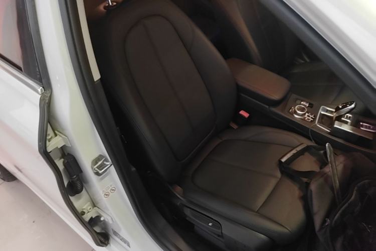 Used BMW 1 Series 2021 Revised 120i M Sport Edition Right Front Seat