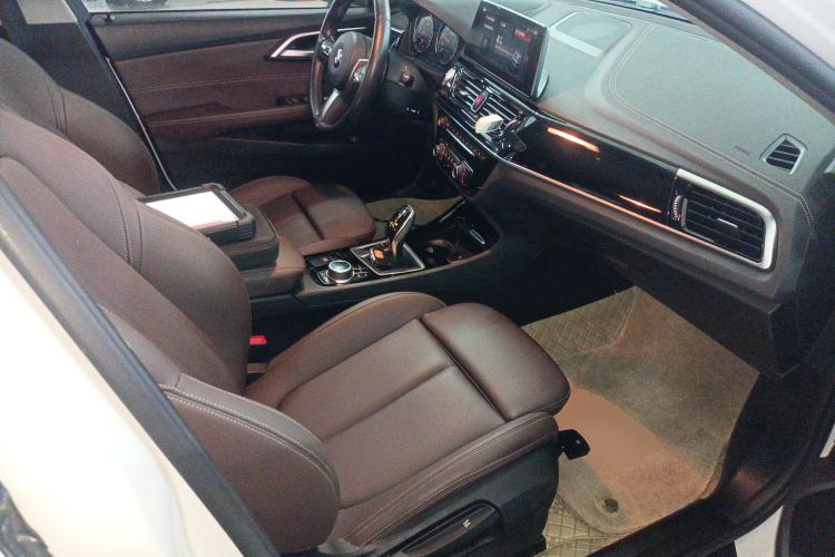 Used BMW 1 Series 2021 Revised 120i M Sport Night Edition Right Front Seat