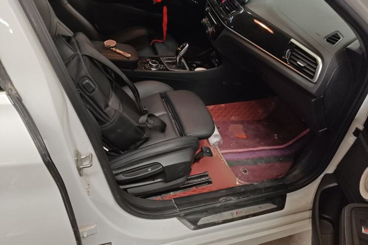 Used BMW 1 Series 2021 Revised 120i M Sport Night Edition Right Front Seat