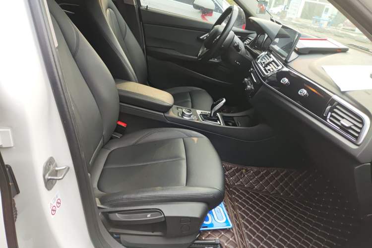 Used BMW 1 Series 2021 Revised 120i M Sport Edition Right Front Seat