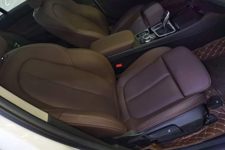 Used BMW 1 Series 2021 Revised 120i M Sport Night Edition Right Front Seat
