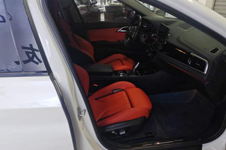 Used BMW 1 Series 2021 125i M Sport Night Edition Right Front Seat
