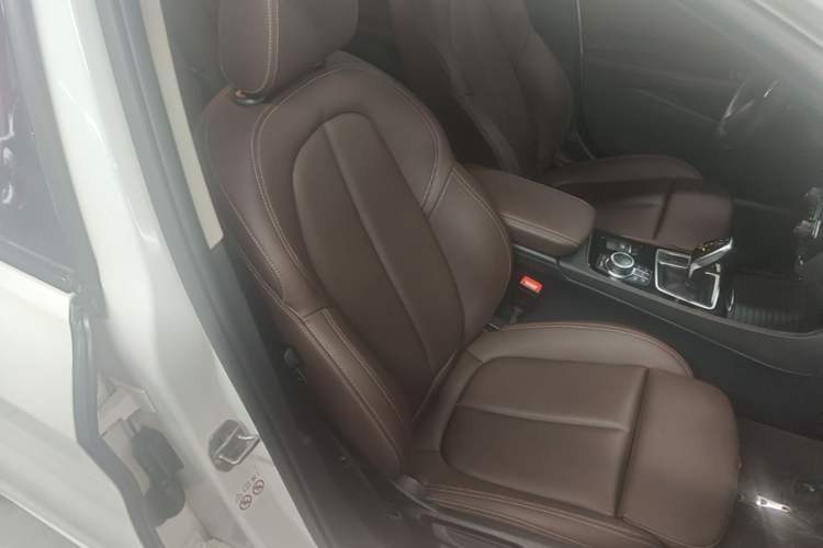 Used BMW 1 Series 2021 Revised 120i M Sport Night Edition Right Front Seat